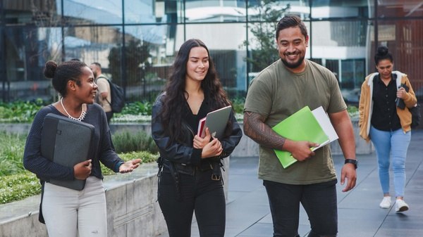 报考指南：2026年莱佛士音乐学院招生简章全解读