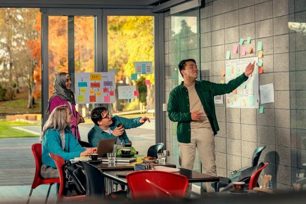 新加坡莱佛士音乐学院总费用