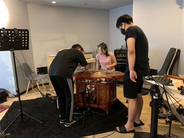 新加坡莱佛士音乐学院的音乐人才招聘和培养的领袖力和创造力