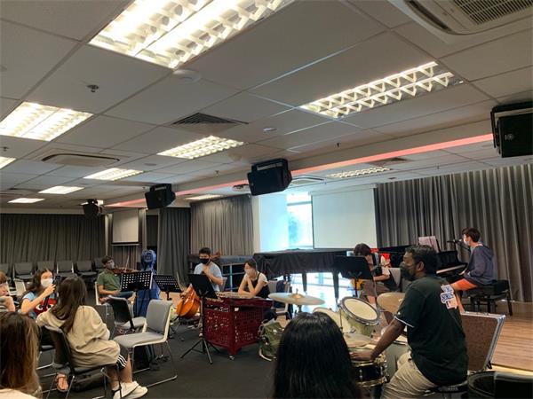 新加坡莱佛士音乐学院交通便利